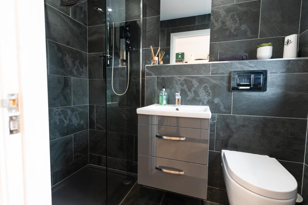 No40Barmouth-Modern,Spacious&Hot Tub Kültér fotó