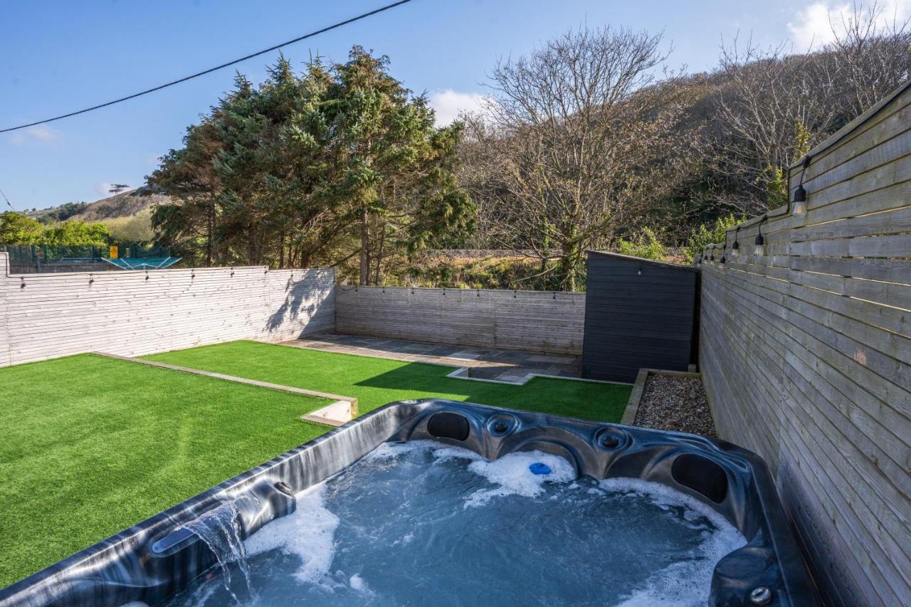 No40Barmouth-Modern,Spacious&Hot Tub Kültér fotó